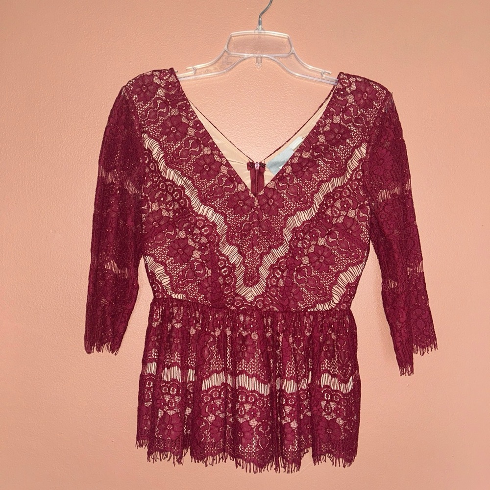 Maeve V-Neck Lace Peplum Top Size XS